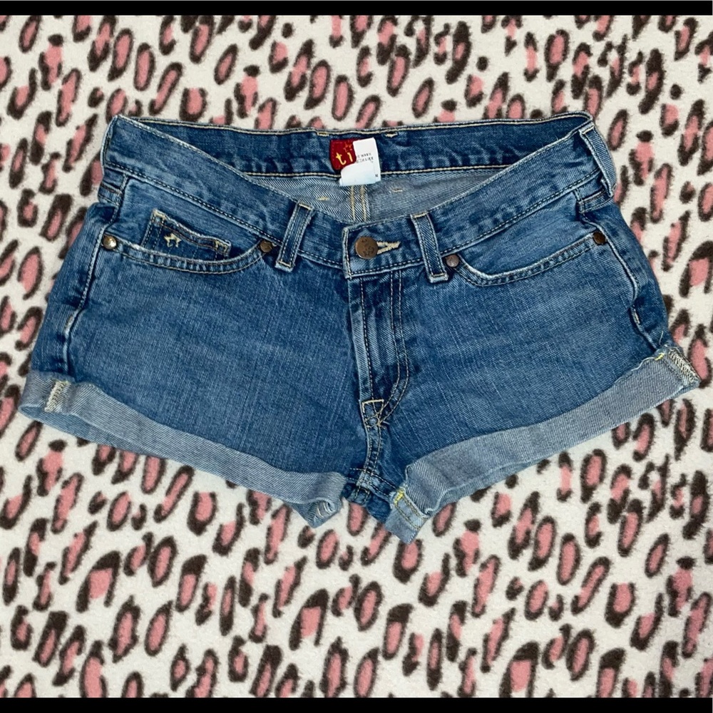 Juniors size 1 light wash jean shorts
